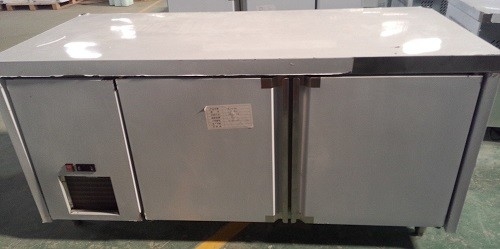 220V 50HZ Commercial Restaurant Refrigerator Undercounter Stainless Steel